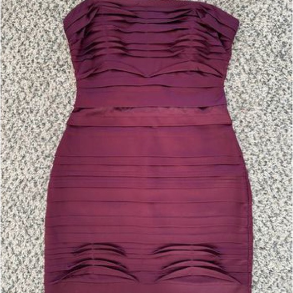 BCBG strapless super flattering classy dress - Picture 2 of 4
